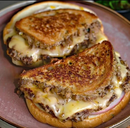 A Classic Patty Melt That’s Better Than Takeout