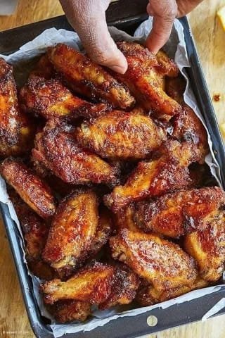 How to Make the Crispiest Chicken Wings Without the Frying Pan