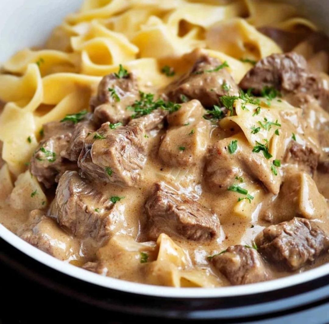 The Best Slow Cooker Beef Stroganoff Recipe You’ll Ever Try